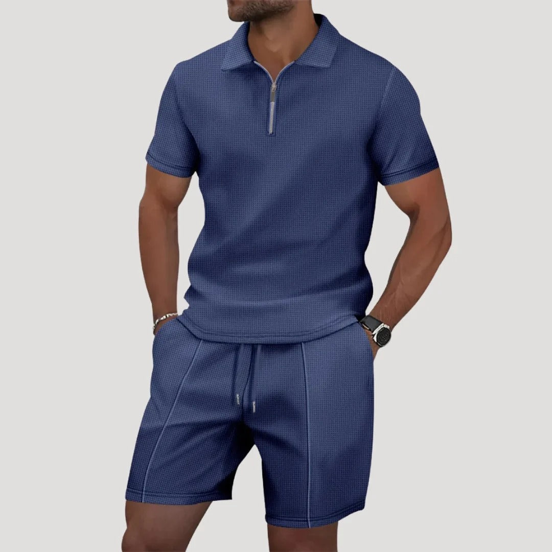 Herr mjukt frottéset med pikétröja och shorts